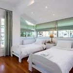 Kassiopi Home * Kassiopi