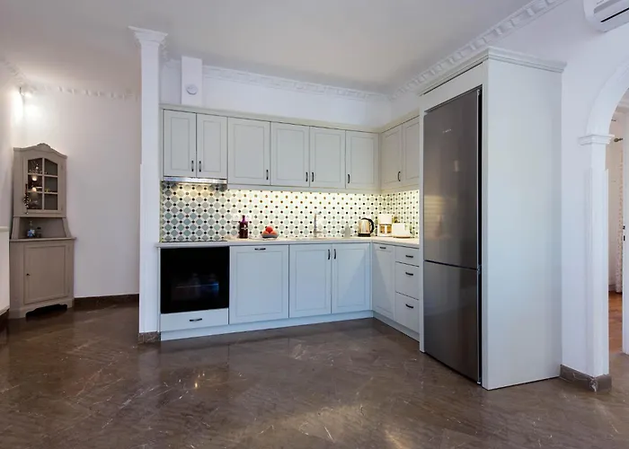 Kassiopi Home * Kassiopi