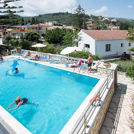 Kassiopi Home * Kasziópi